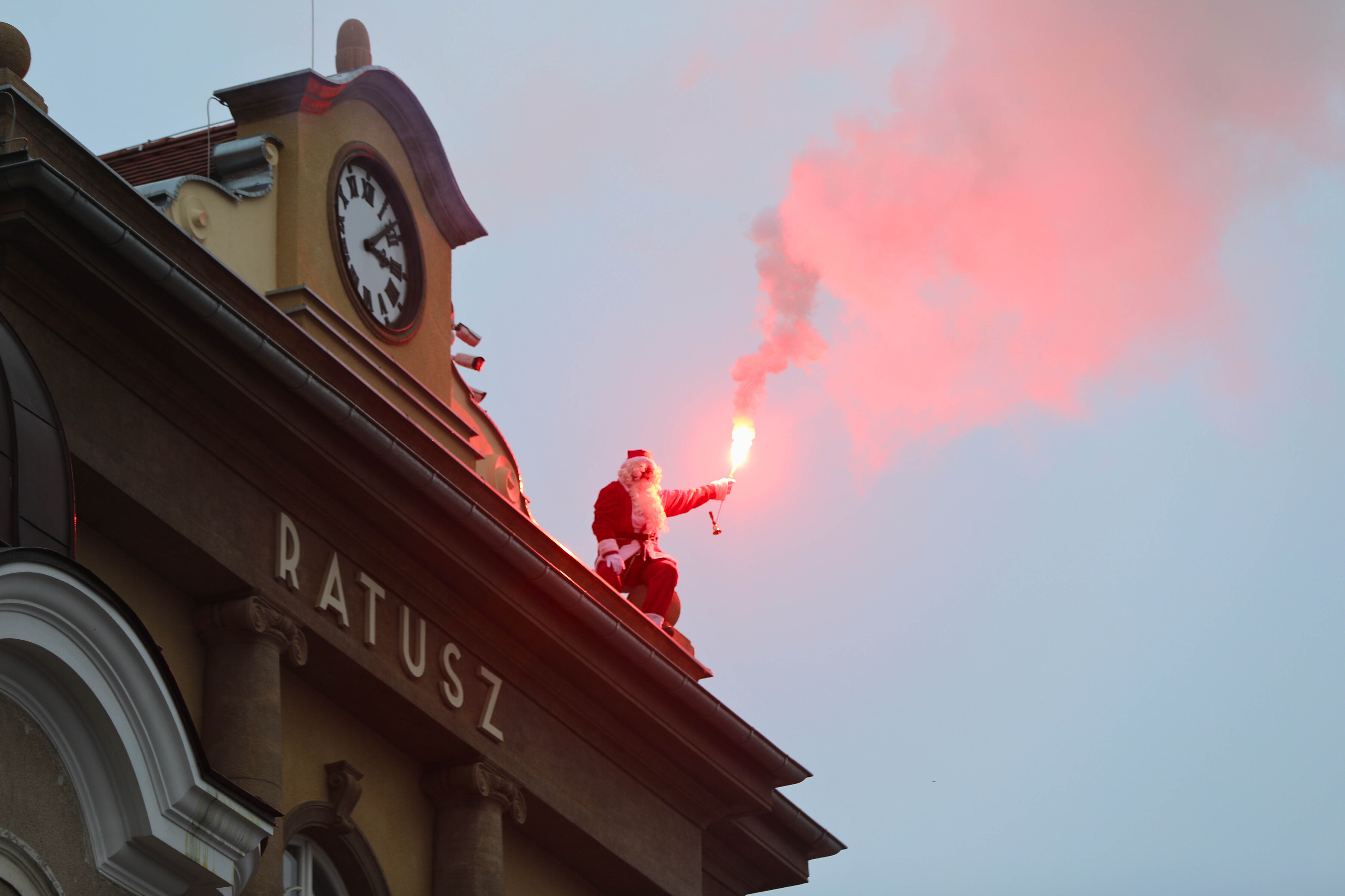 Najmłodsi mieszkańcy gminy obudzili dziś Świę